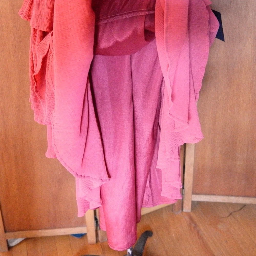 NWT Lulu’s Tiered Midi Dress - Picture 15 of 16